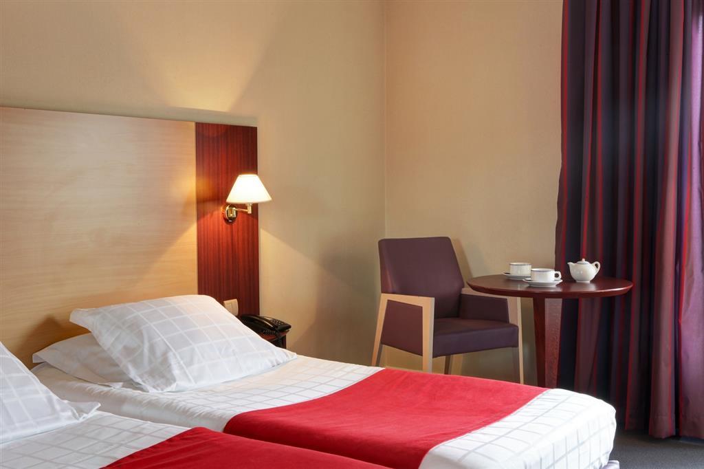 Hotel Ibis Styles Clermont-Ferrand Gare Экстерьер фото